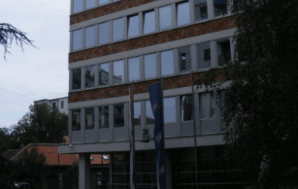 RTS se izvinjava vernicima jer zbog blokade ne može da prenosi liturgije